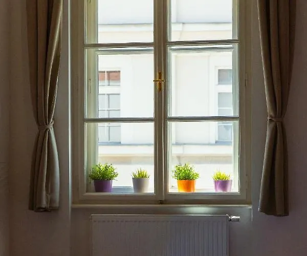 Apartment Location Centre In Historic Building With Free Garage Parking Ljubljana